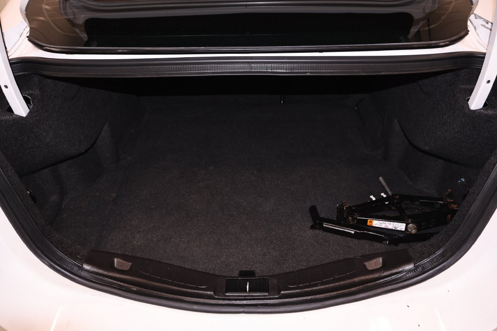 Used 2016 Ford Fusion SE w/ Equipment Group 201A AWD/4WD image 23
