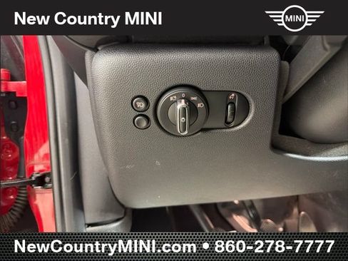 Used 2024 MINI Cooper 2-Door Hardtop FWD image 14