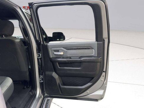 Used 2022 RAM 2500 Big Horn image 46