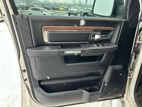 Used 2017 RAM 1500 Laramie image 14