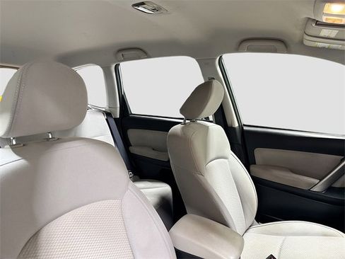 Used 2015 Subaru Forester 2.5i w/ Alloy Wheel Package image 26