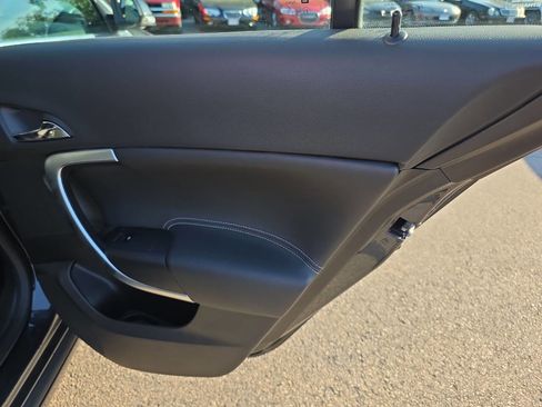 Used 2013 Buick Regal Premium image 26