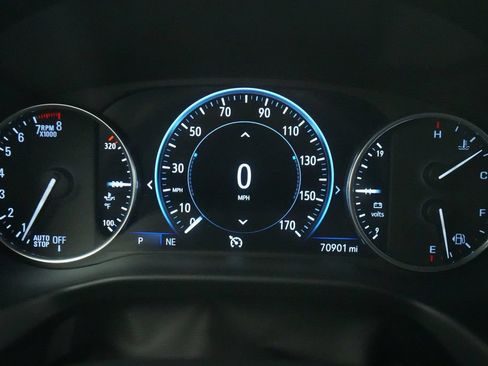 Used 2022 Buick Enclave Premium AWD/4WD image 40