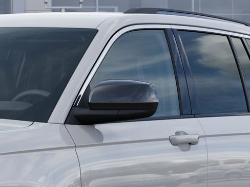 New 2026 Jeep Grand Cherokee Laredo image 12