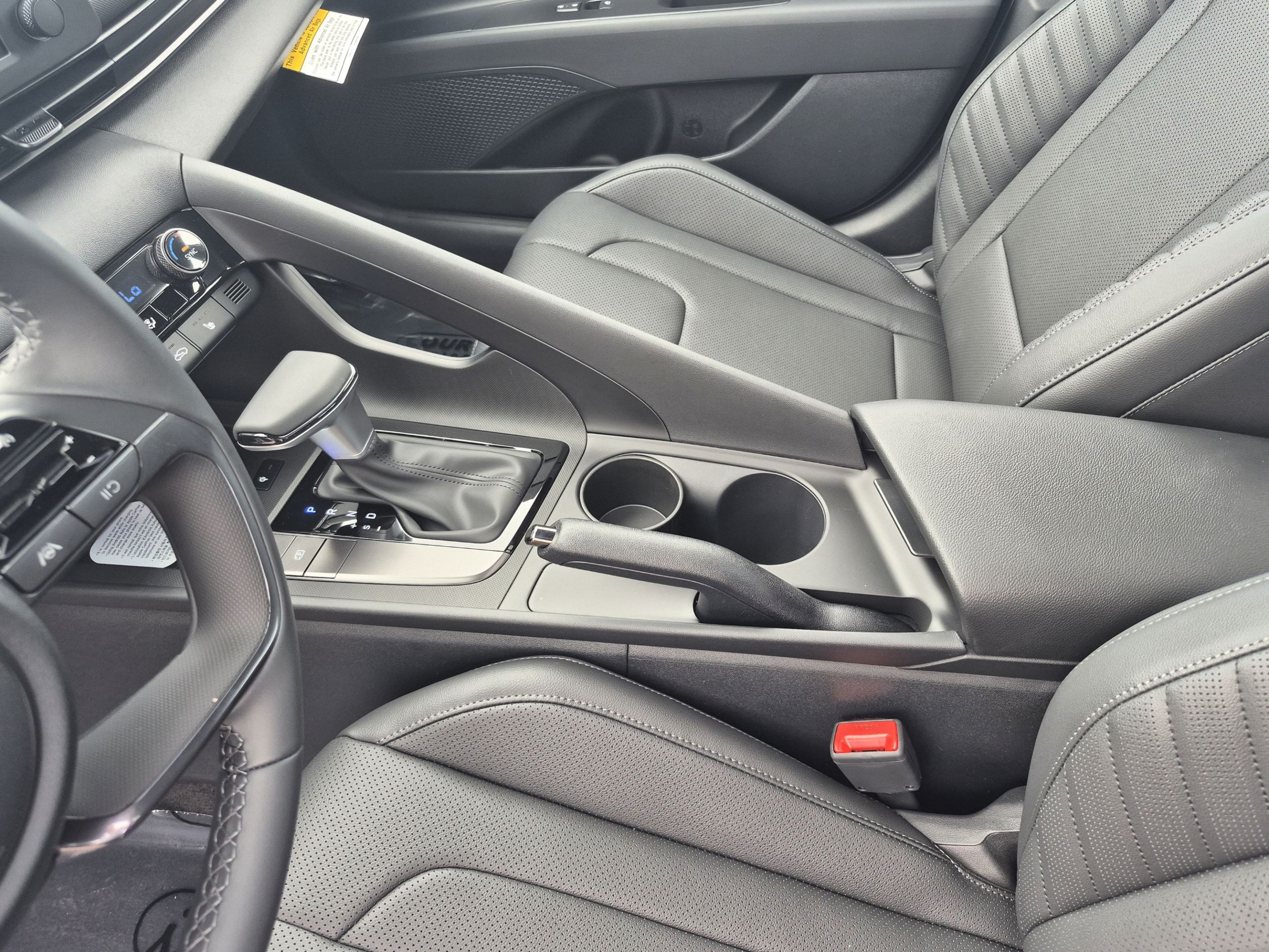 New 2026 Hyundai Elantra SEL Sport FWD image 21