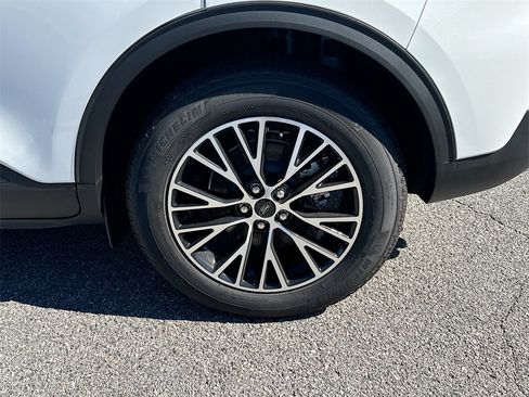 New 2025 Ford Escape Base w/ Class II Trailer Tow Package image 24