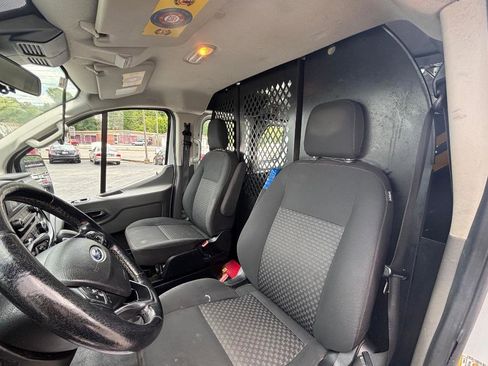Used 2020 Ford Transit 250 Low Roof w/ Exterior Upgrade Package image 24