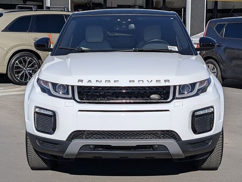 Used 2017 Land Rover Range Rover Evoque SE Premium image 6