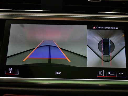 Used 2025 Audi Q3 2.0T Premium Plus w/ Premium Plus Package image 28