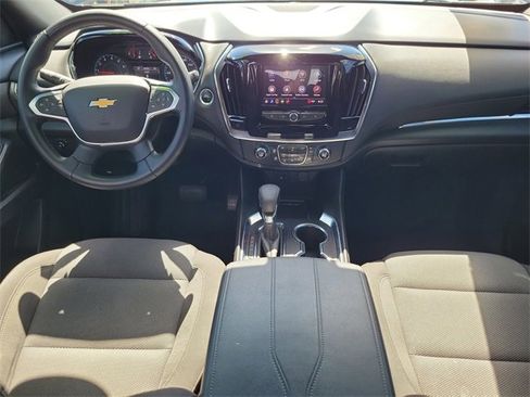 Certified 2023 Chevrolet Traverse LT image 12