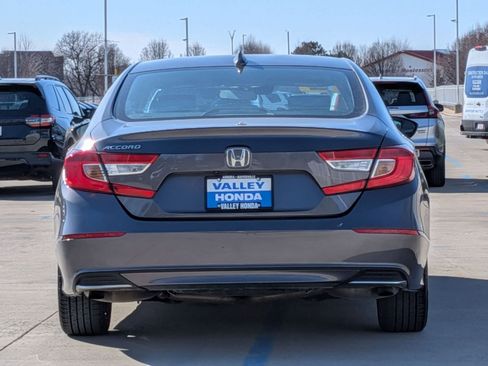 Certified 2019 Honda Accord EX image 6