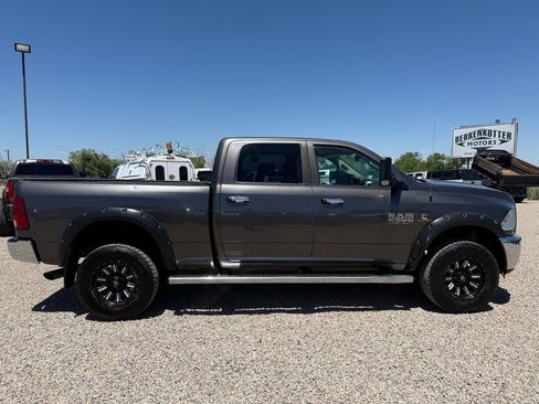 Used 2014 RAM 2500 SLT AWD/4WD image 12