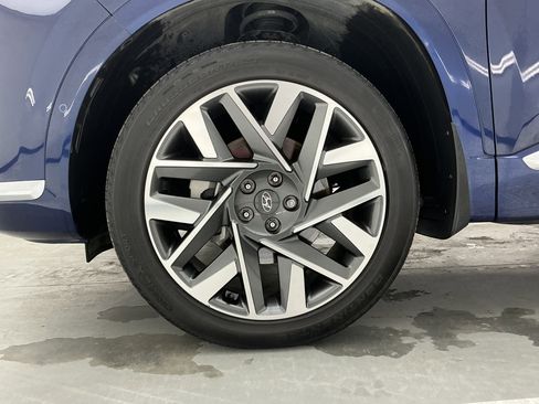Used 2023 Hyundai Santa Fe Calligraphy w/ Cargo Package image 18