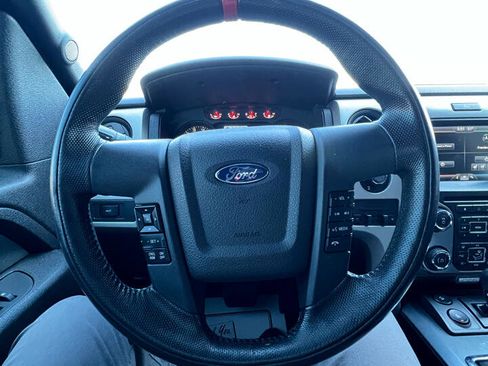 Used 2014 Ford F150 Raptor image 17