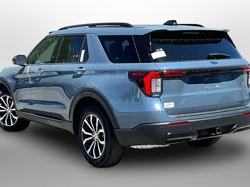 New 2026 Ford Explorer ST-Line AWD/4WD image 3