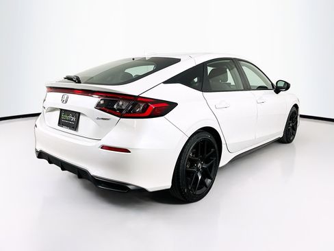 Used 2024 Honda Civic Sport image 9