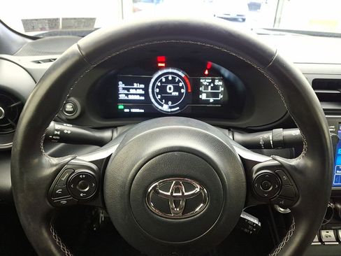 Used 2023 Toyota GR86 Premium RWD image 26