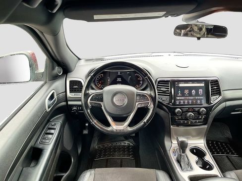 Used 2021 Jeep Grand Cherokee Laredo X AWD/4WD image 22
