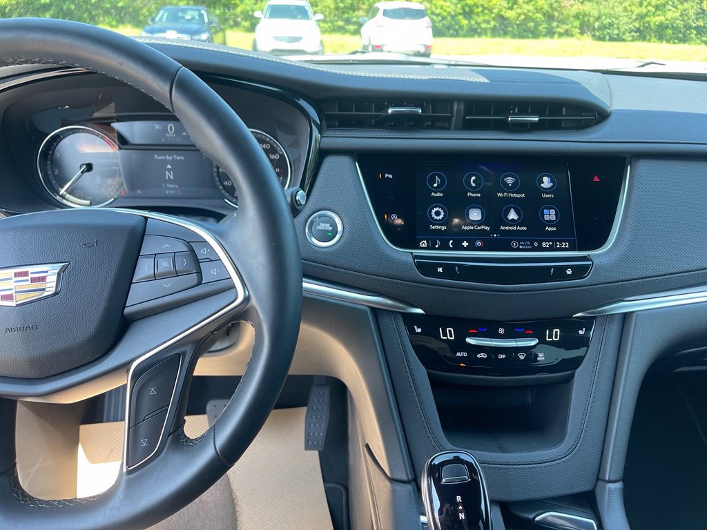 Used 2026 Cadillac XT5 Luxury FWD image 11