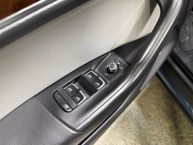 Used 2017 Audi Q3 2.0T Premium Plus AWD/4WD image 20