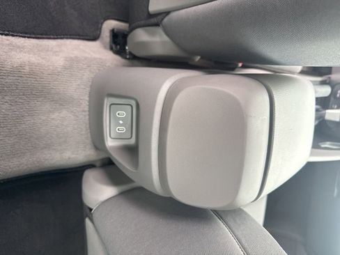 Used 2025 Hyundai Elantra Sport image 53