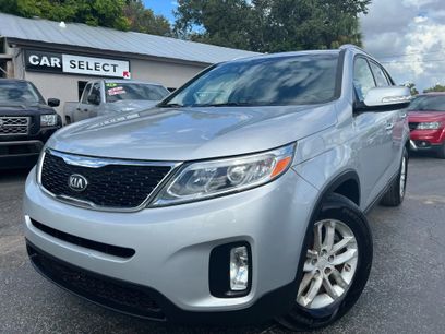 Used 2014 Kia Sorento LX w/ Touring Package (LX)