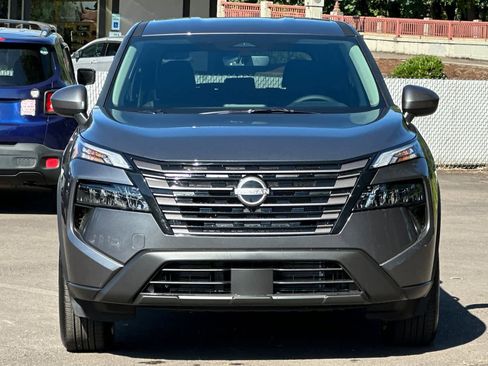 New 2026 Nissan Rogue SV AWD/4WD image 10