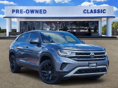 Used 2023 Volkswagen Atlas Cross Sport SE w/ Black Wheel Package