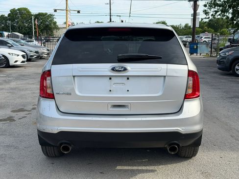 Used 2012 Ford Edge SE FWD image 7