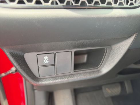 Used 2024 Honda HR-V Sport image 6