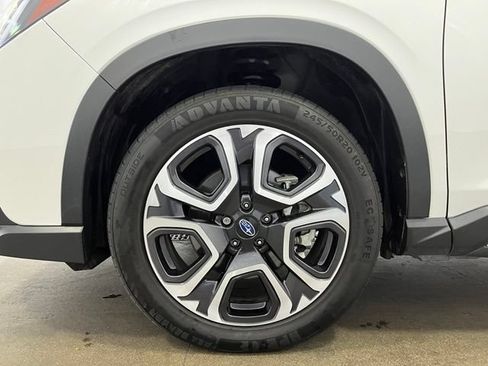 Used 2023 Subaru Ascent Touring AWD/4WD image 26