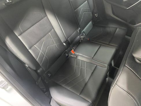 Used 2025 BMW X1 xDrive28i w/ Convenience Package image 14