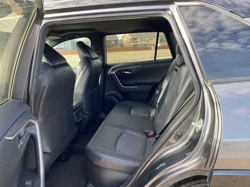 Used 2021 Toyota RAV4 XSE AWD/4WD image 35