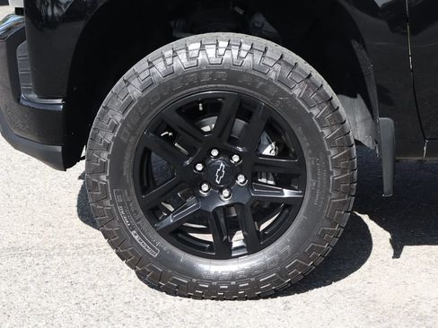 Used 2021 Chevrolet Silverado 1500 LT Trail Boss w/ Convenience Package II AWD/4WD image 49