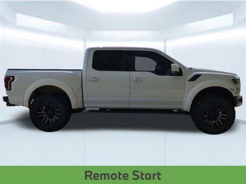 Used 2018 Ford F150 Raptor w/ Equipment Group 802A Luxury AWD/4WD image 8