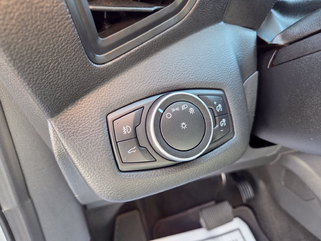 Used 2018 Ford Escape SE AWD/4WD image 14
