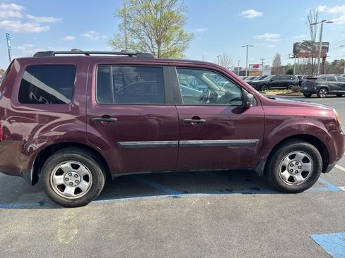 Used 2015 Honda Pilot LX image 6