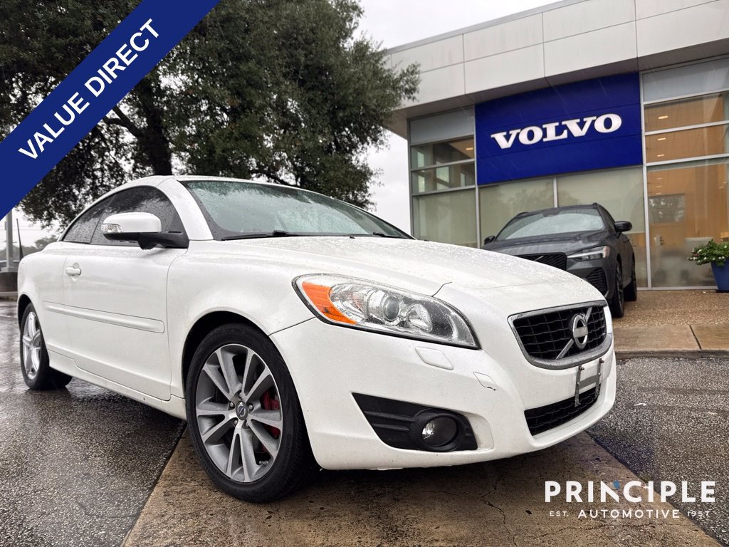 Used 2011 Volvo C70 T5 FWD image 1