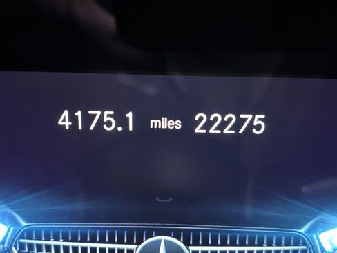 Used 2023 Mercedes-Benz E 350 4MATIC Sedan image 31