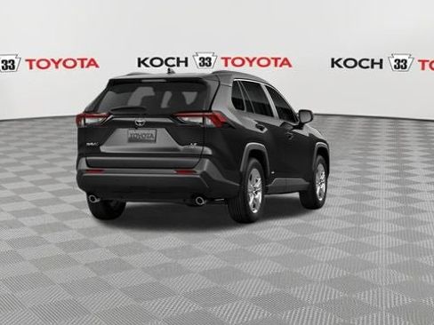 New 2025 Toyota RAV4 LE image 9