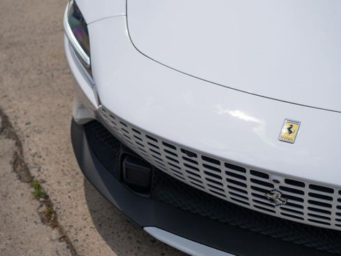 Used 2024 Ferrari Roma Spider RWD image 12