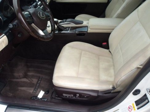 Used 2016 Lexus ES 350 w/ Luxury Package w/Wood Trim FWD image 19