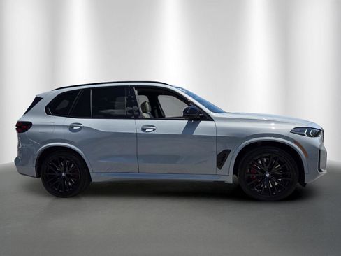 Certified 2025 BMW X5 M60i w/ Climate Comfort Package AWD/4WD image 8