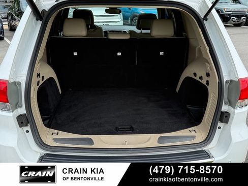 Used 2018 Jeep Grand Cherokee Limited AWD/4WD image 30