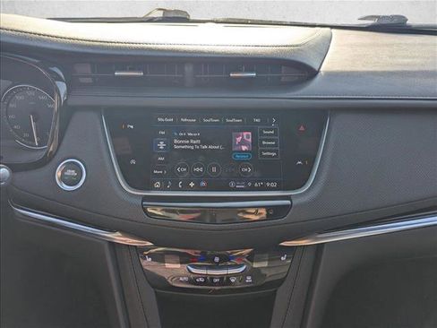 Certified 2022 Cadillac XT6 Luxury image 12