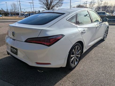 New 2026 Acura Integra FWD image 4