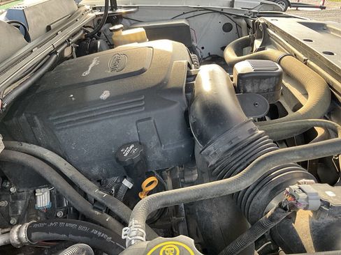 Used 2013 GMC Sierra 1500 SLE w/ Power Tech Package image 41