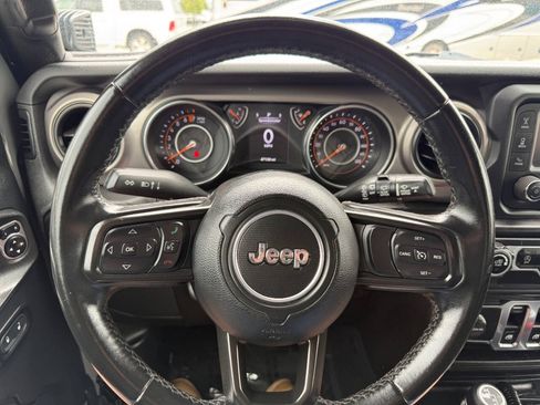 Used 2020 Jeep Wrangler Sport AWD/4WD image 34