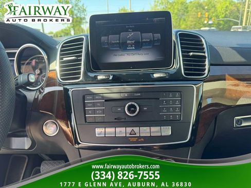 Used 2018 Mercedes-Benz GLS 450 4MATIC image 22