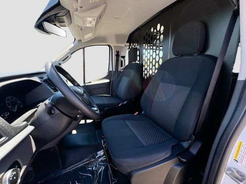 Used 2025 Ford Transit 250 Low Roof w/ Exterior Upgrade Package RWD image 19